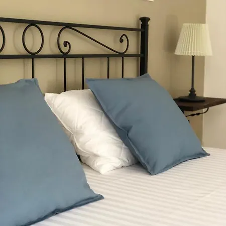 Locazione Turistica Nonna Pina Bed & Breakfast *