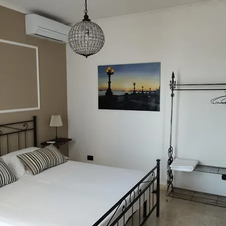 Bed & Breakfast Locazione Turistica Nonna Pina *